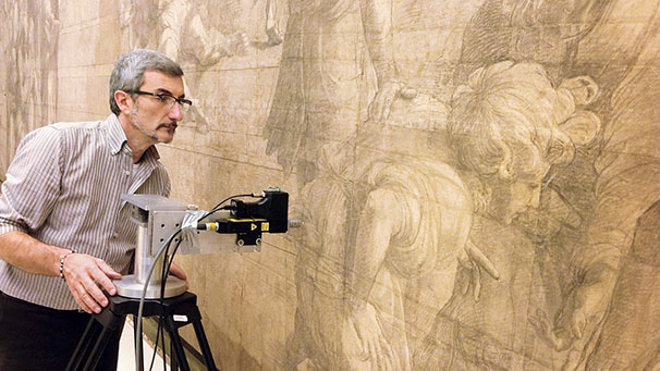 Application of Raman analysis on work by Raphael.