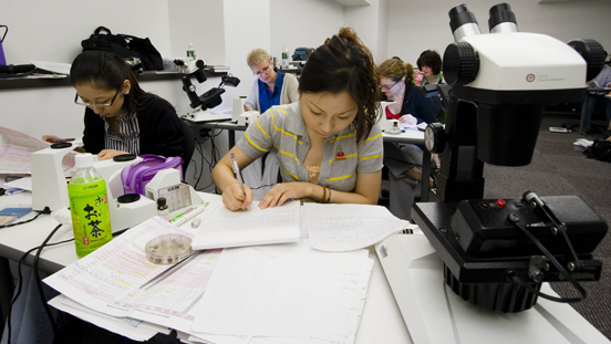 GIAは最も信頼できる総合的な教育を提供している。