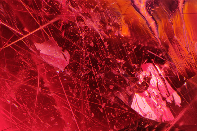 These fractures and gas bubbles are evidence of clarity enhancement.