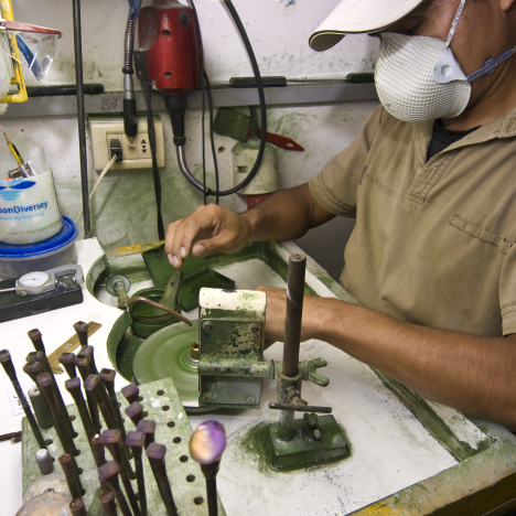 Minerales y Metales del Oriente