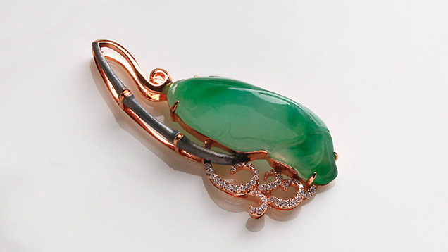 Jadeite carving with fishing motif