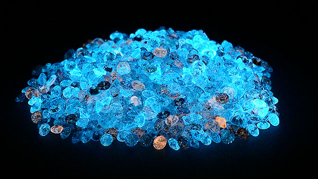 Testing Diamonds and Gems using UV Light