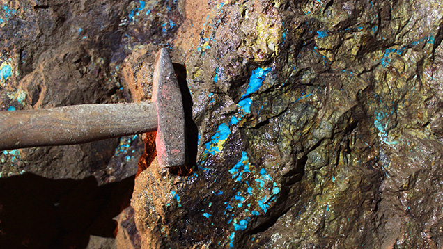 Thick vein of turquoise from the Dom tunnel at Neyshabur