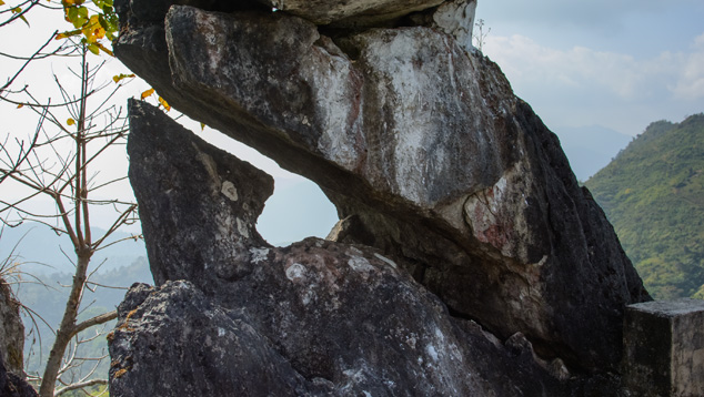 大理石鉱脈のルビー