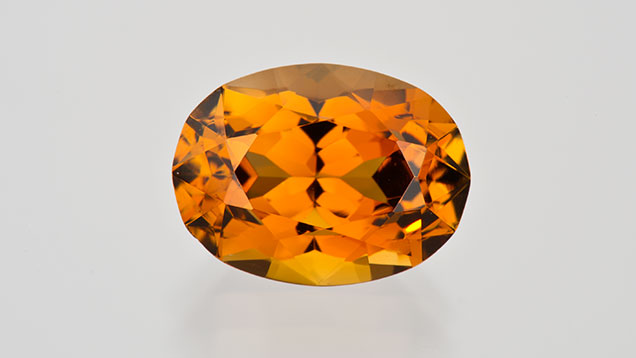 E. J. Gübelin 博士赛黄晶藏品