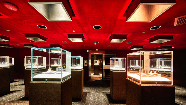 A look at the vault room at the Natural History Museum of Los Angeles County’s <i>Brilliance</i> exhibit. A look at the vault room at the Natural History Museum of Los Angeles County’s <i>Brilliance</i> exhibit.