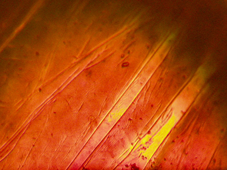 Irregularly shaped grain boundaries within Verneuil-grown synthetic sapphire produced by Union Carbide