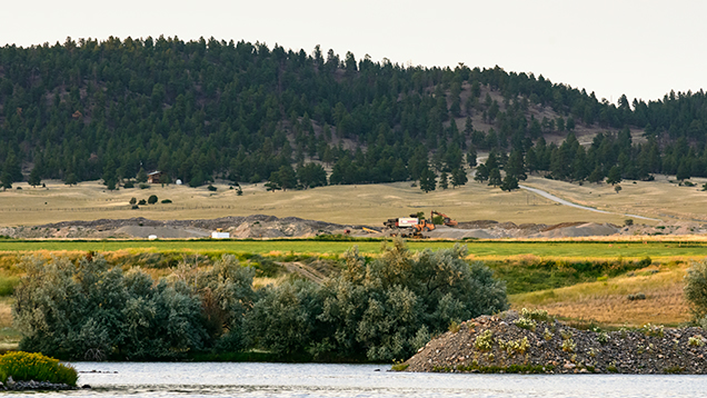 Eldorado Bar sapphire mining operation