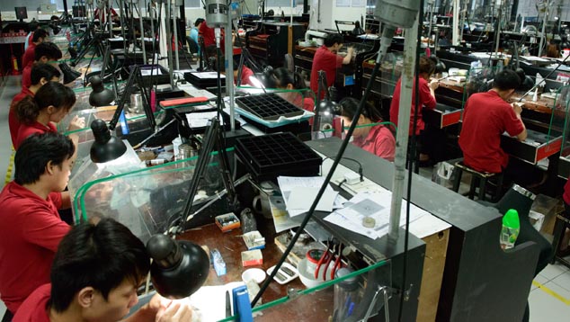 中国珠宝制造巨大产能的范例。摄影：Eric Welch （埃里克·韦尔奇），© GIA