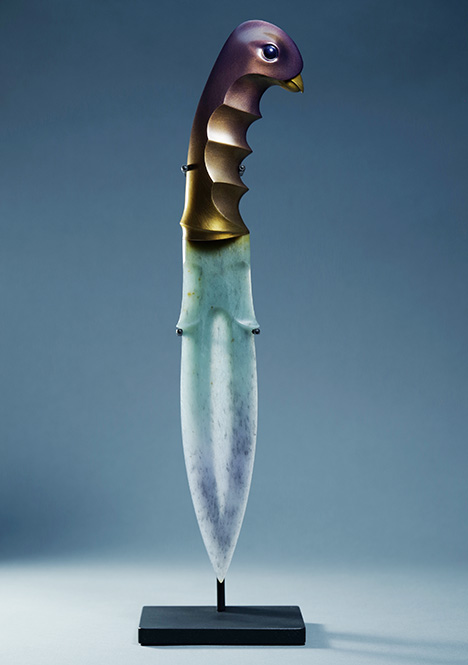 Figure 3. This spectacular “Rainbow Luna” dagger features a blade of beautiful Guatemalan jadeite jade that shows the characteristic Olmec blue color and even deeper purplish blue close to the point. Courtesy of Georg Schmerholz.