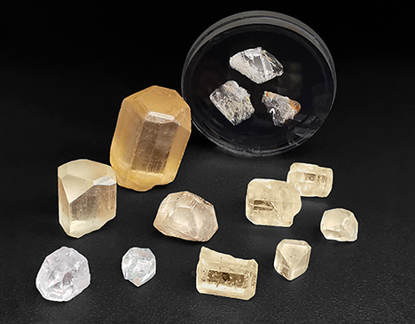 Topaz sample material from this study