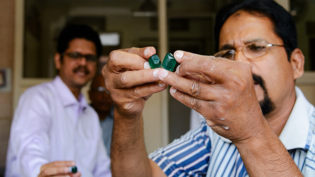 Creating a matched pair of emeralds at Multigem
