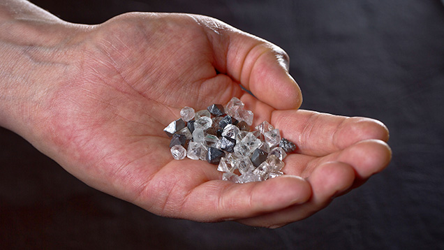 Selection of rough diamonds from Diavik