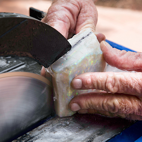 Making the first cut on a rough opal