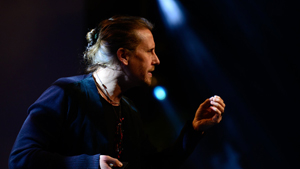 Neuroscientist and perception expert Dr. Beau Lotto will be the opening keynote speaker at Converge