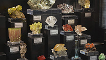Display of fine mineral crystals