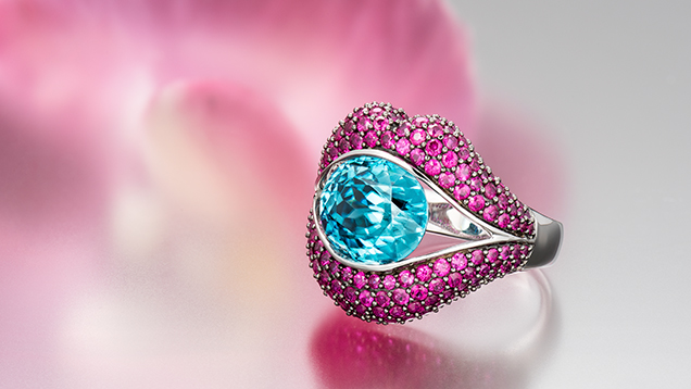 KSS_Zircon-Lip-Ring_DSC3180-A_RGB_208091-636x358.jpg. 7.95 ct blue zircon ring