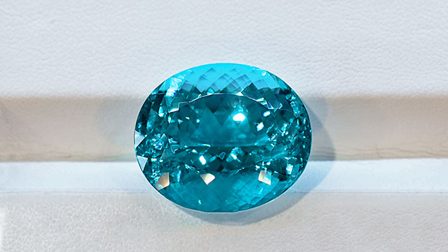 SP17-GNI-fig19_215161-636x358.jpg. Copper-bearing tourmaline acquired on the secondary market